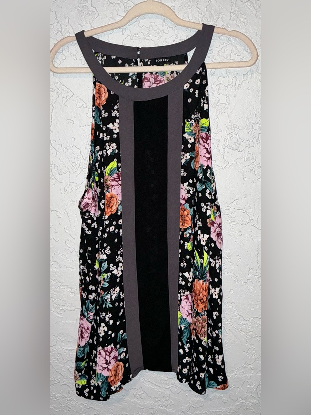Torrid Black Floral Panel Sleeveless Top with Grey Trim